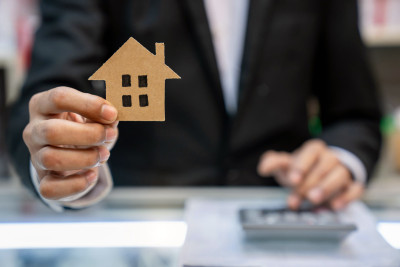 Рада підтримала заборону приватизації комунального майна без конкуренції