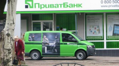 Полиция задержала с краденным грабителя инкассаторов
