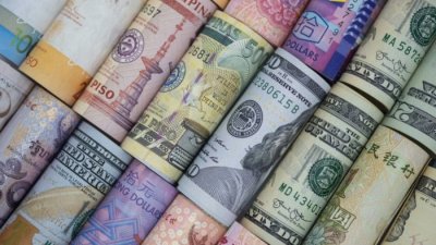 Валютні резерви НБУ за місяць скоротились на $385 млн