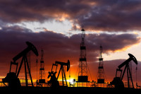Нафта Brent дешевшає попри загострення напруженості на Близькому Сході