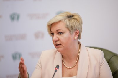 Гонтарева допускает свое преследование и готова к пенсии