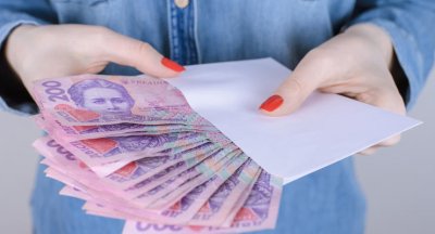 Середня зарплата в Україні підвищилася