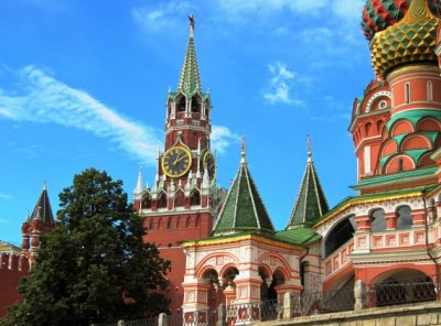 Русским – на выход