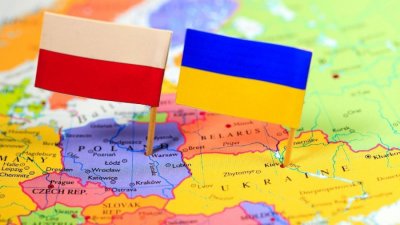 ЄС спрямував 145 млн євро для українських біженців у Польщі