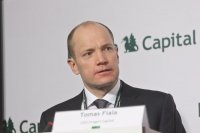 Dragon Capital купує два фінансових видання
