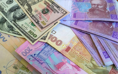 НБУ збільшив продаж валюти на міжбанку до $755 млн минулого тижня