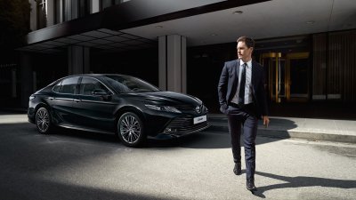 НБУ пытается распродать автомобили Toyota Сamry