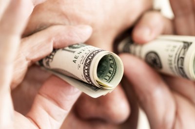 Украина получит от ЕС 1 млрд евро макрофинансовой помощи