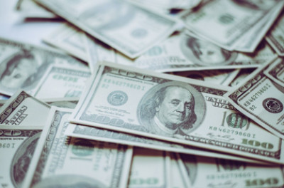 Дефіцит поточного рахунку в Україні під час повномасштабної війни значно розширився