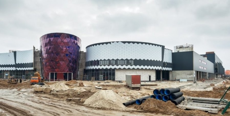 Фонд гарантирования снова не смог продать ТРЦ "Республика"