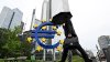 Інфляція в єврозоні неочікувано впала до 2,4%