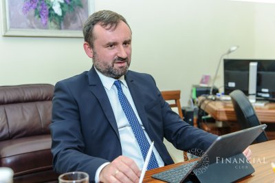 Ярослав Матузка: «Ми послаблюємо валютні обмеження, коли бачимо для цього можливість»