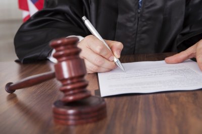 Банкиры затеяли большую стирку репутации