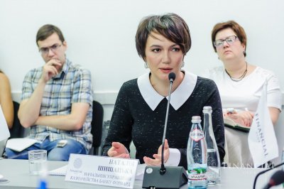 Население игнорирует валютные колебания