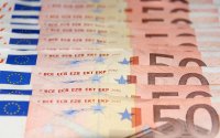 Навіщо Україна позичила мільярд у європейців