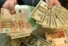 Украинцы сократили валютообменные операции почти вдвое