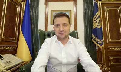 Зеленський обіцяє ФОПам по 8 тис. грн і податкові канікули