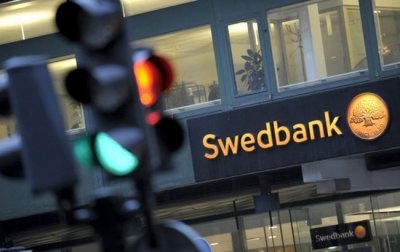 Swedbank уволил президента из-за схемы с участием Януковича